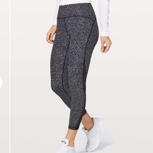 Lululemon Train Times 7/8 Pant 25”